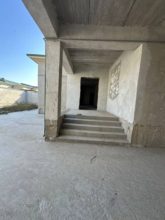 Котедж сотилади 4 сотихли Нарпайда