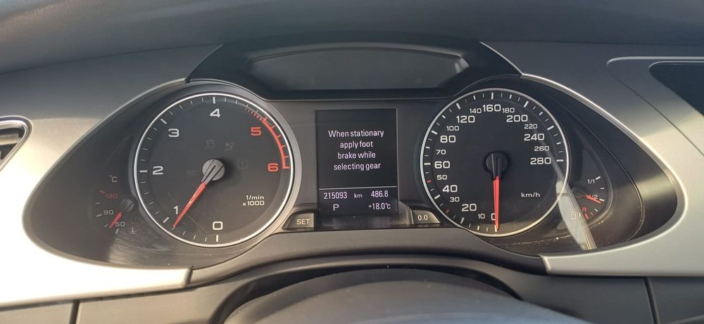 Audi A4 B8 2.0 TDI 140 Cp An 2011 Euro 5 Auto Impecabil