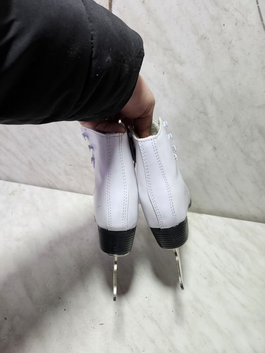 Patine 1046 gheata patinaj artistic American  marime  31  ( 20,5  cm)