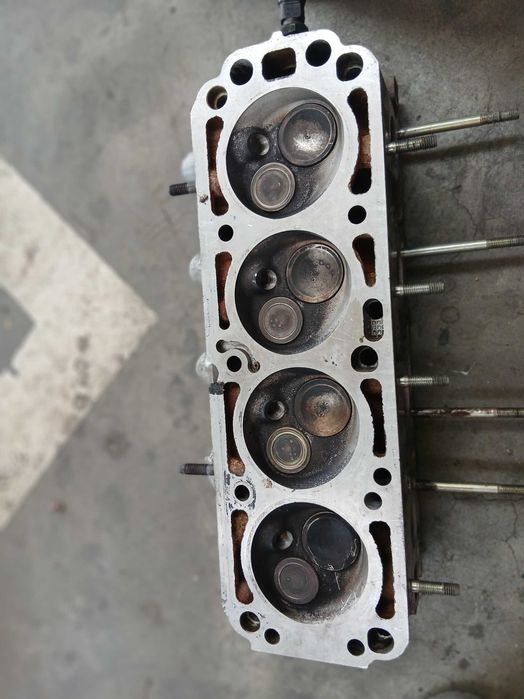 Chiluasa cu tot cu acse cu came de opel astra motor 16 cod motor z16se
