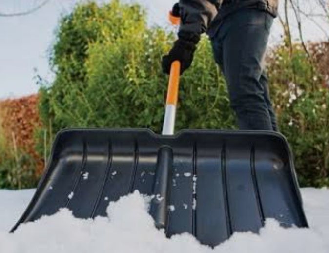 Уборка территории от снега и льда