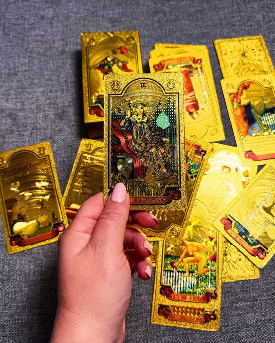 Оригинални  Златно луксозно таро (релефни карти)
