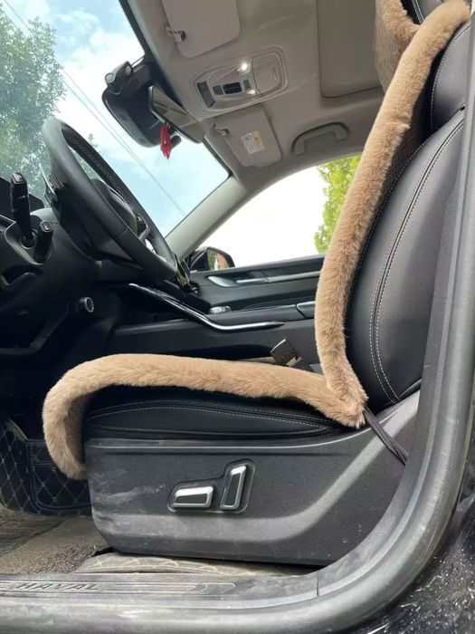 Чехол меховой на сиденья