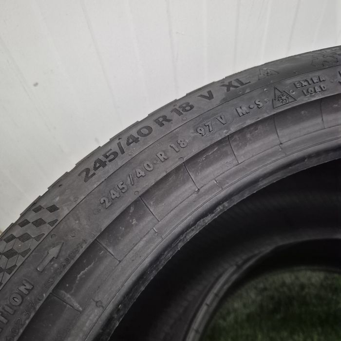 245 40 18 Continental m+s