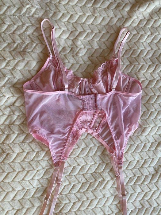 Комплекти дамско бельо