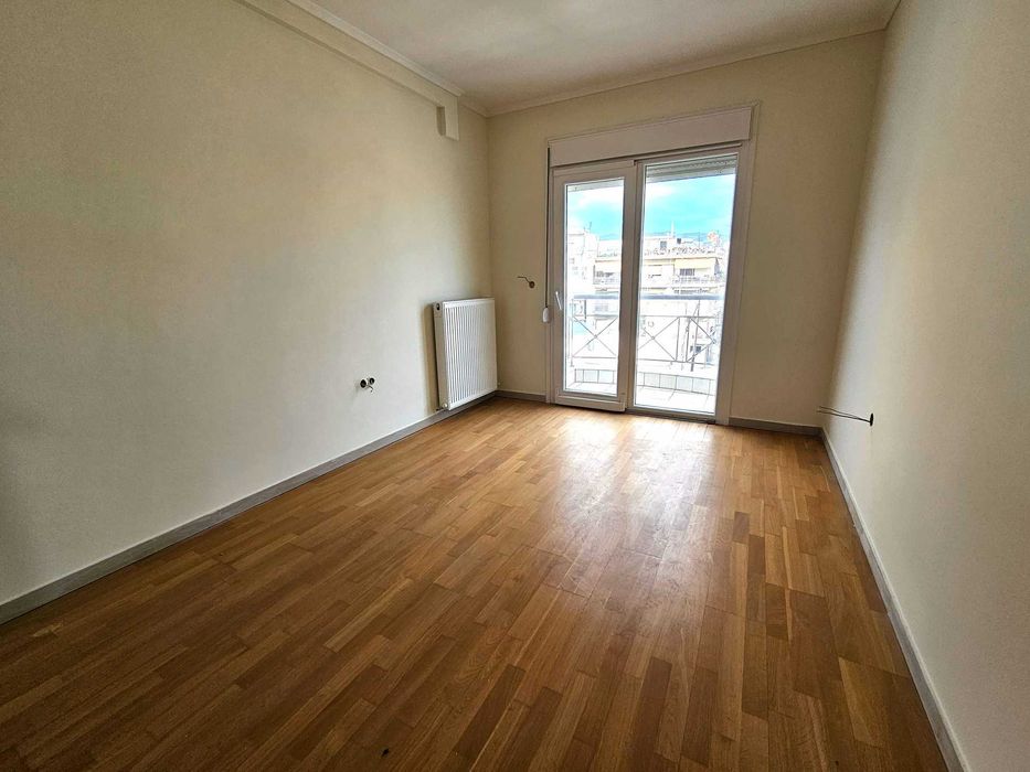 За продажба на апартамент 140 в Timios Stavros Kavalas (код 8192)