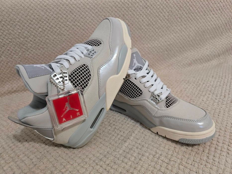 Jordan 4 frozen moments nr36 37 38 39 preț 350 lei