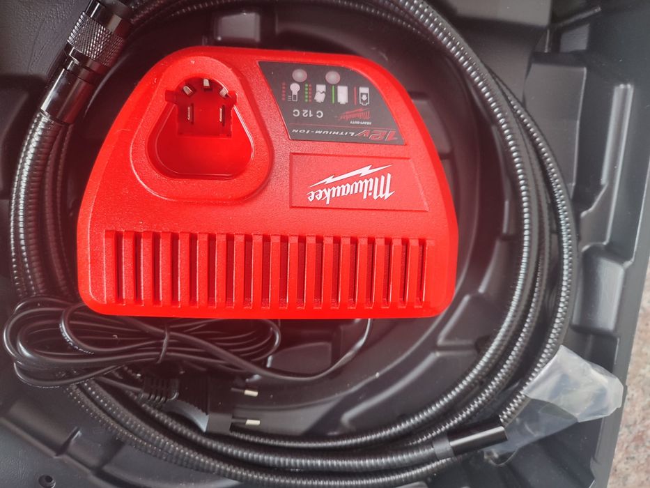 Milwaukee camera de inspectie pe acumulatori