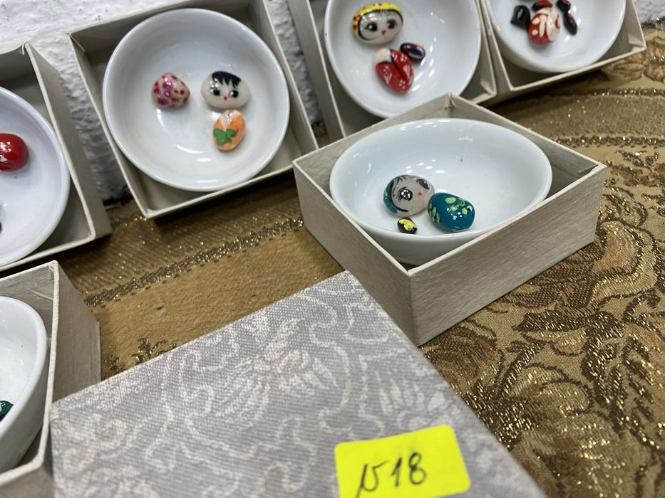 Френски порцеланови купички за декорация или за кукли