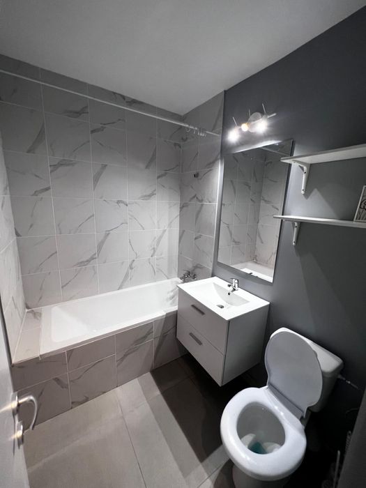 Apartament 2 camere 1 Mai - zonă excelentă