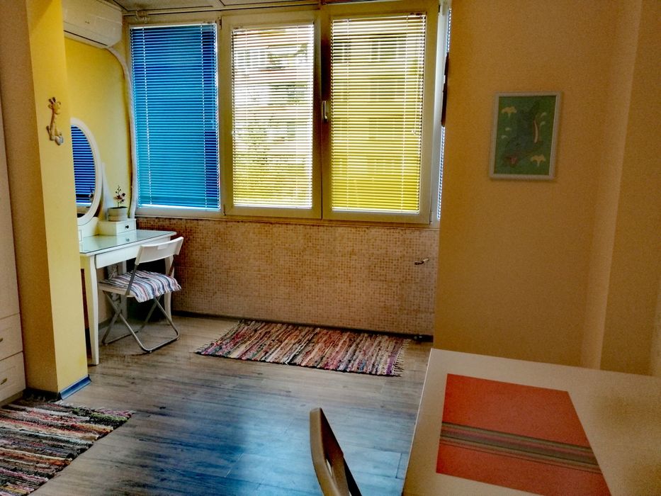 СОБСТВЕНИК ЛУКС Стая до метро станция Красно село ВСИЧКИ ЕКСТРИ!