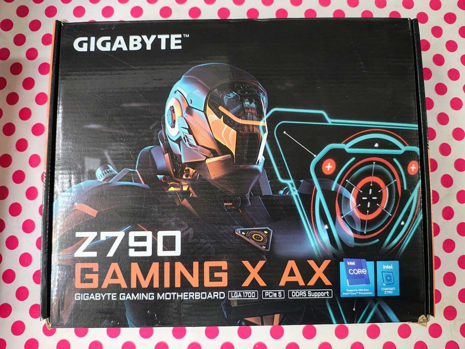 Placa de baza Gigabyte Z790 GAMING X AX Socket 1700.