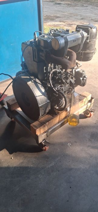 Motor VM 2 pistone motopompa generator tractoras motoagricola