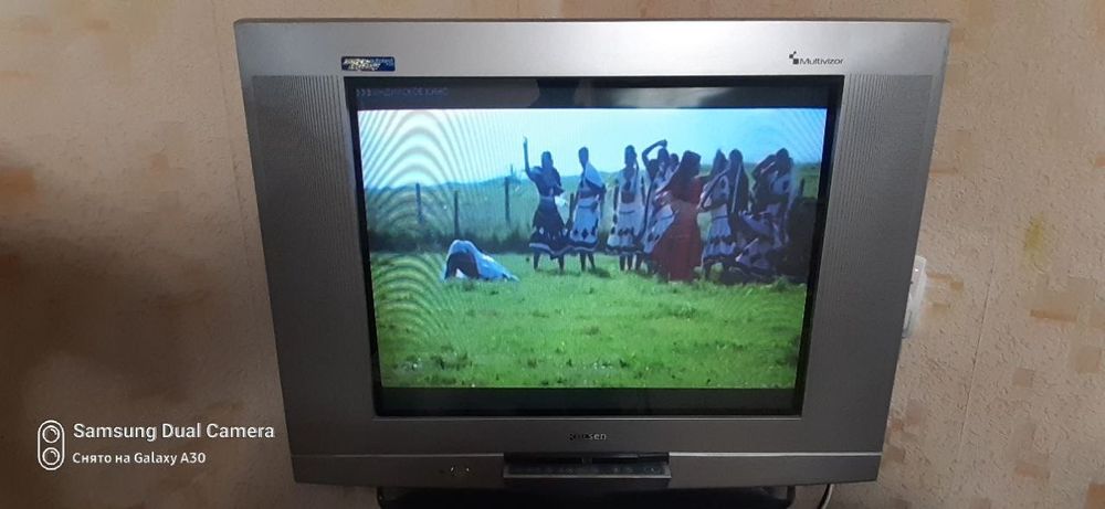 Продаётся телевизор Rolson Российской сборки 29дюймов 62см