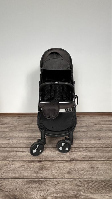 Продаётся детская коляска