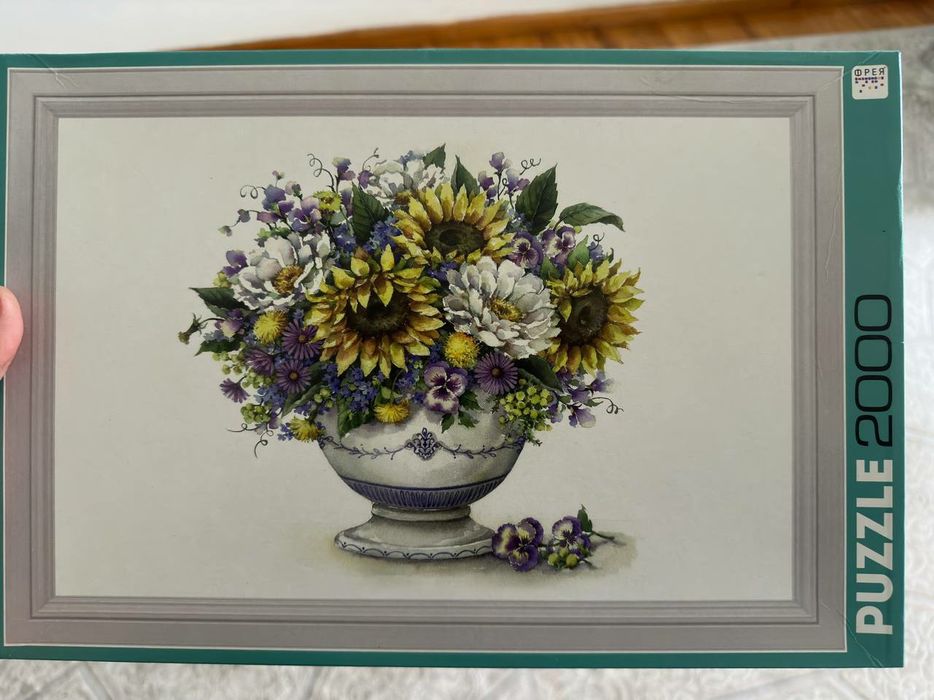 Продается пазл 2000деталей