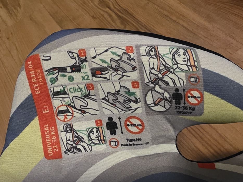 Inaltator auto cu isofix