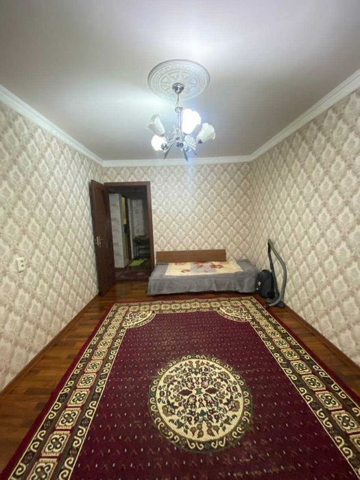 Сдается (ижарага) 2х ком кв на 4 этаже ул.Беруний , ор.Ширин Табака