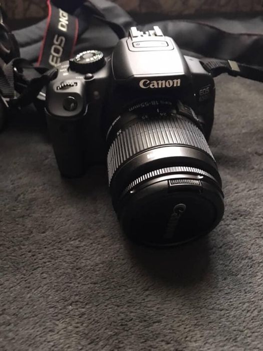 Фотоапарат Canon EOS 650D