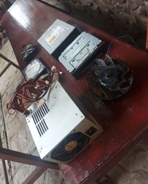 Ingelen digital receiver și piese pc functionale