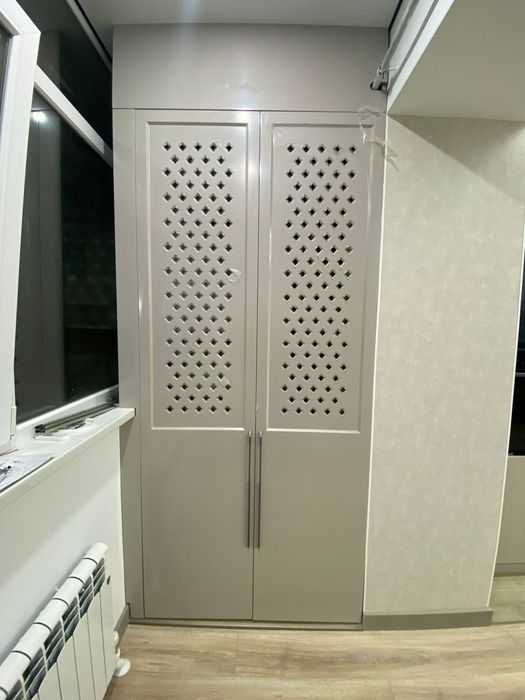 Балкон шкаф на заказ. Балконный шкаф