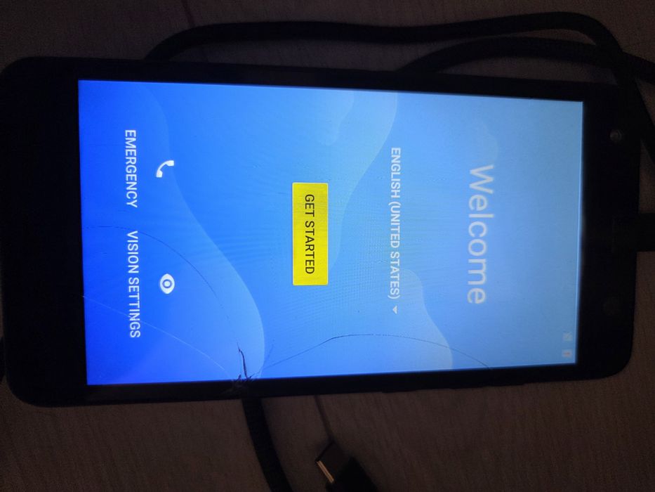 Allview A9 Lite Dual SIM, funcțional, ecran crăpat – 8GB