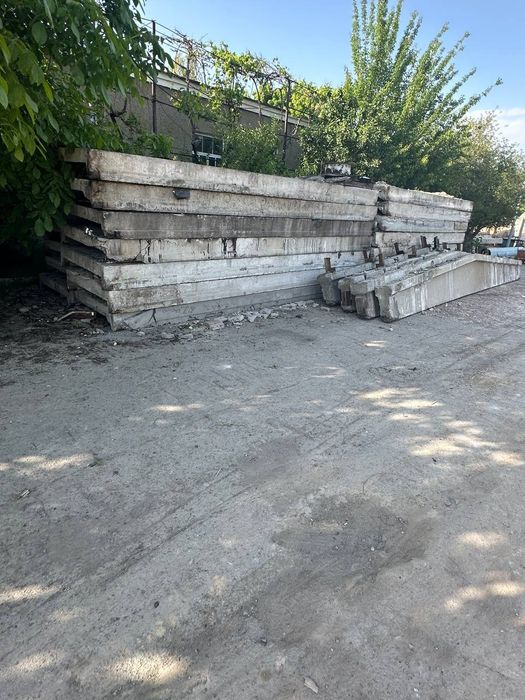 Pilita pines Balkan kalona ferma пнес балка калона ферма