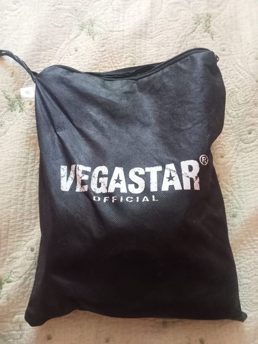 Продам ботинки для бокса