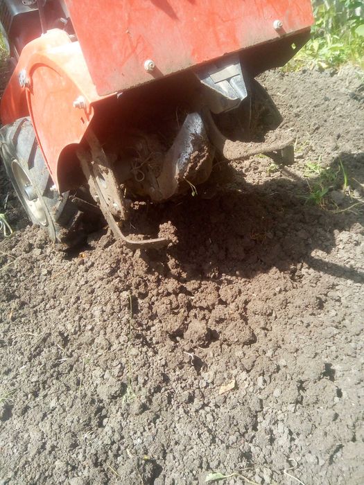 култиватор Хускварна CRT900