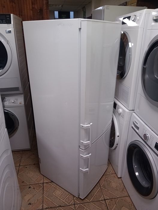 Комбиниран хладилник с фризер Liebherr с 2 години Гаранция