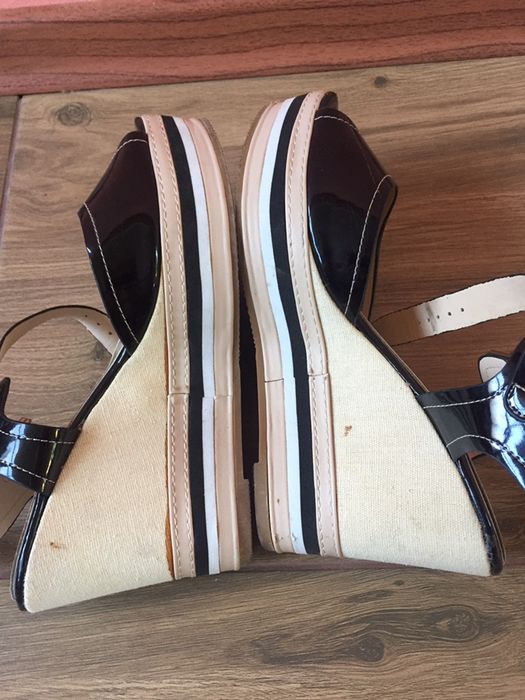 Сандали 37 номер