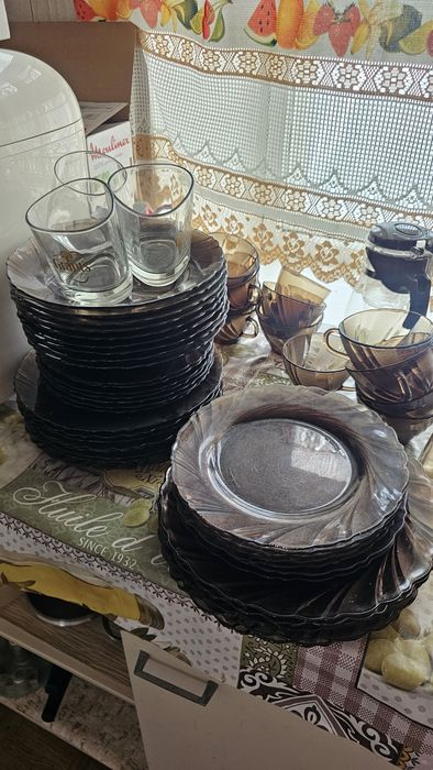 Продам набор каленной посуды