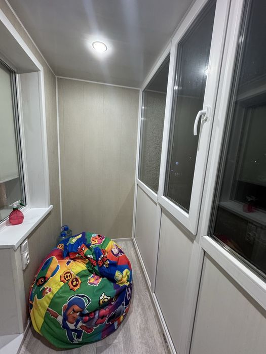 Продам 2 комн квартиру улучш