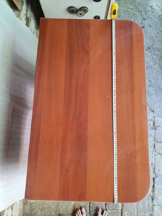 Продаётся Стол Выдвижной