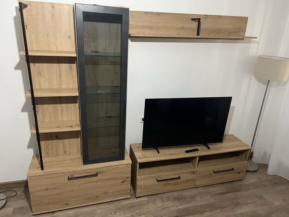 Mobila living culore stejar