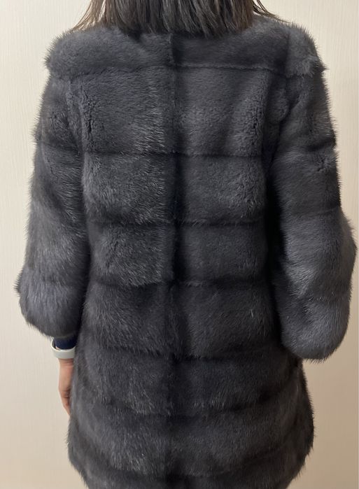 Норковая шуба серого цвета