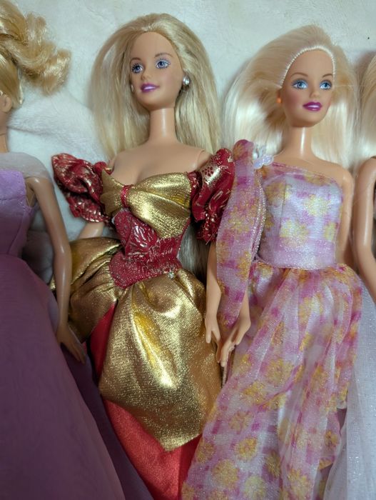 Lot păpuși Barbie prințese
