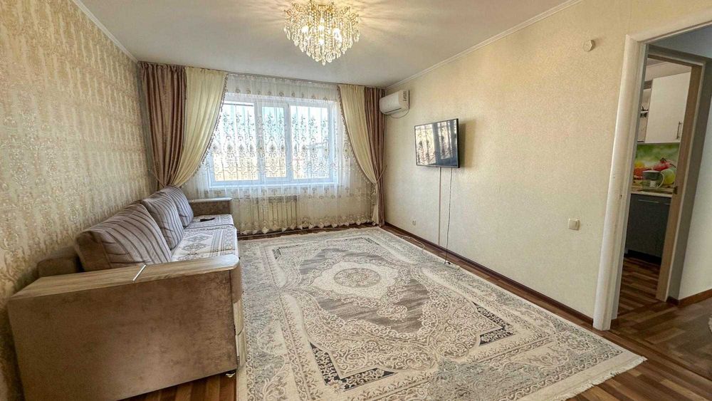 3-комнатная квартира Игорь Империя