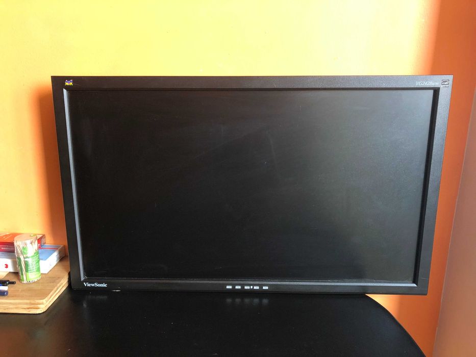 ViewSonic VG2428WM-LED 24" 1080p Ergonomic Monitor DVI, VGA,без стойка,за стена