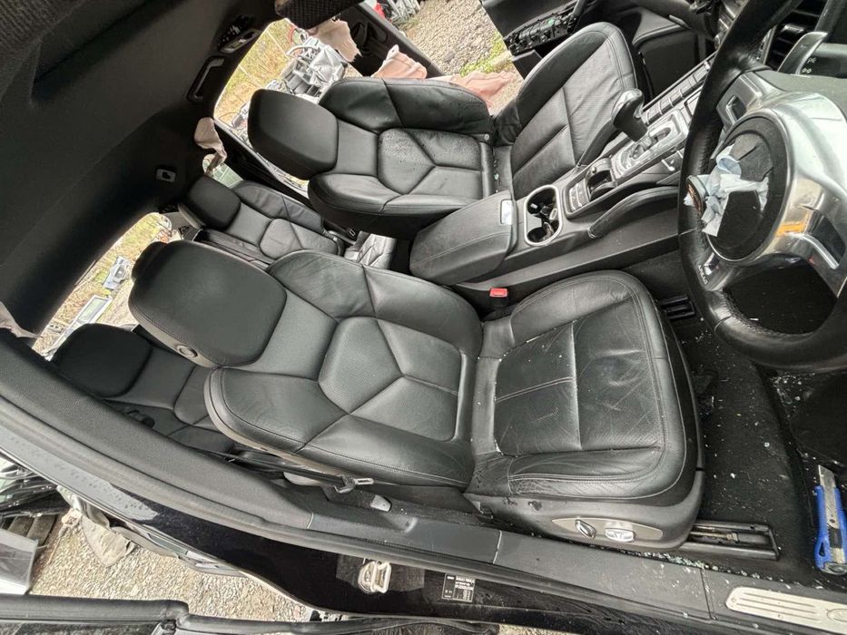 Porsche Cayenne 958 3.0D 239hp Порше Кайен на части!