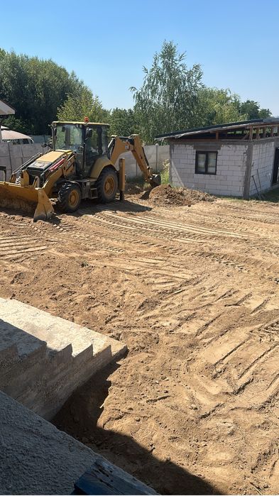 Pământ  de umplutura și pamant negru demolez evacuare moluz