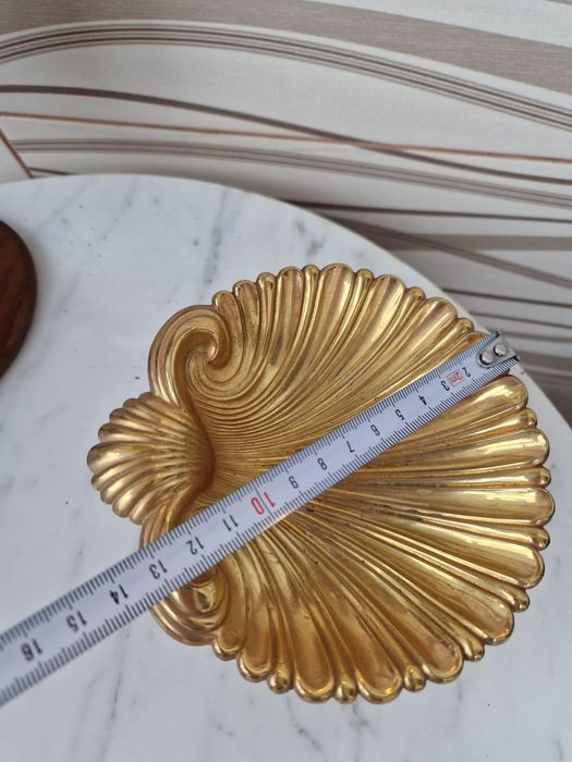 Scoica metalica veche