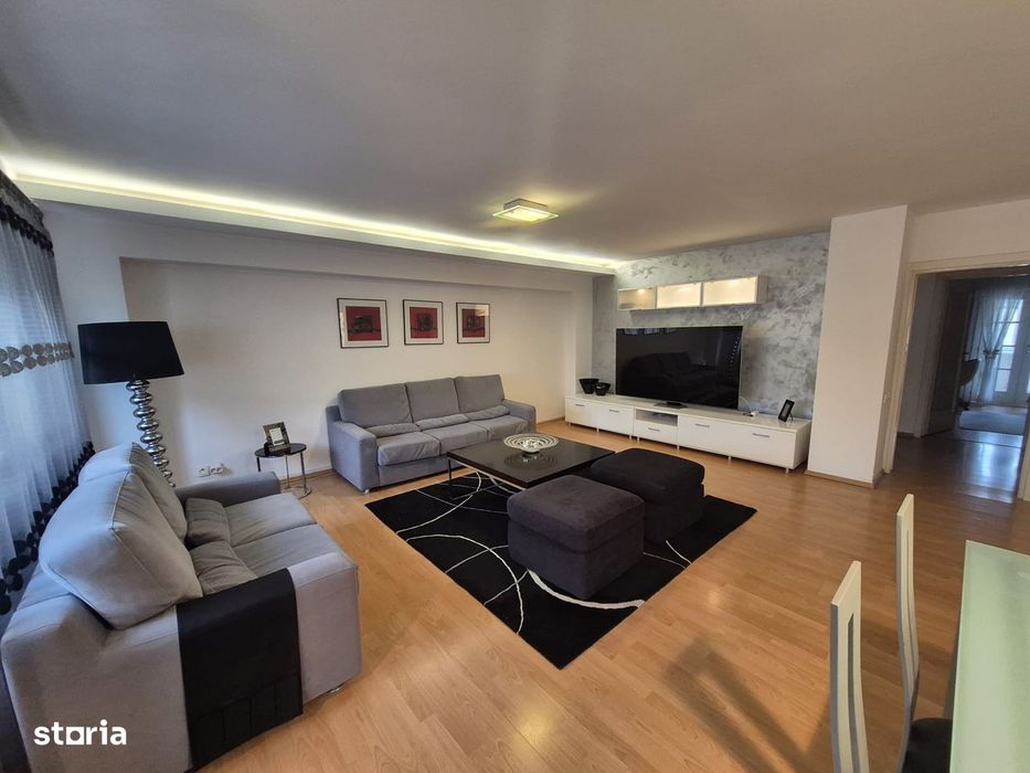 De vânzare | Apartament 3 camere | 100 mp | Etaj 3