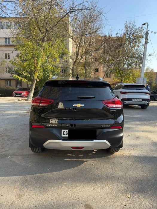 Продается Tracker Premier