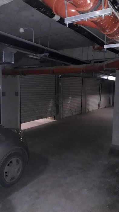 Продава се Гараж / Паркомясто в Пловдив, Кючук Париж - 18 кв.м за 738 €/кв.м - Снимка #2