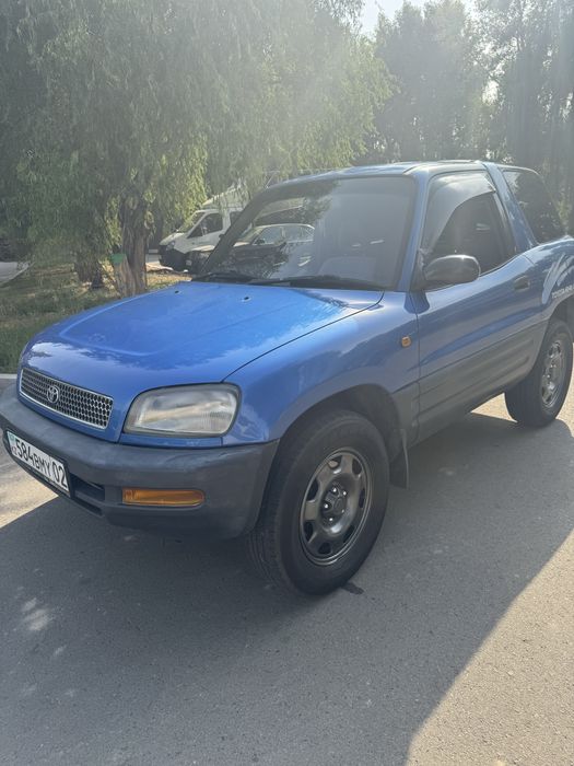 Продам Тайоту Раф4