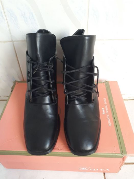 Недорого срочно продам новую турецкую обувь