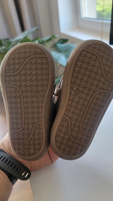 Vand papucei piele Lui Kids