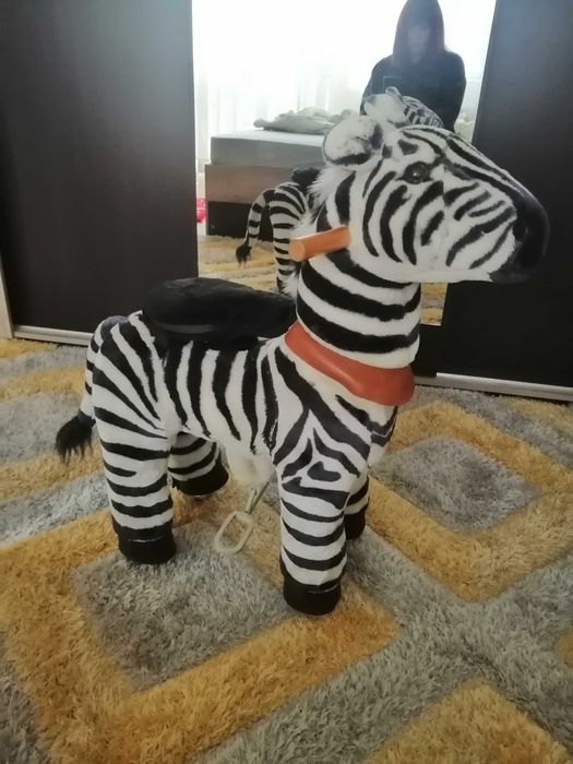 Продавам детски кончета