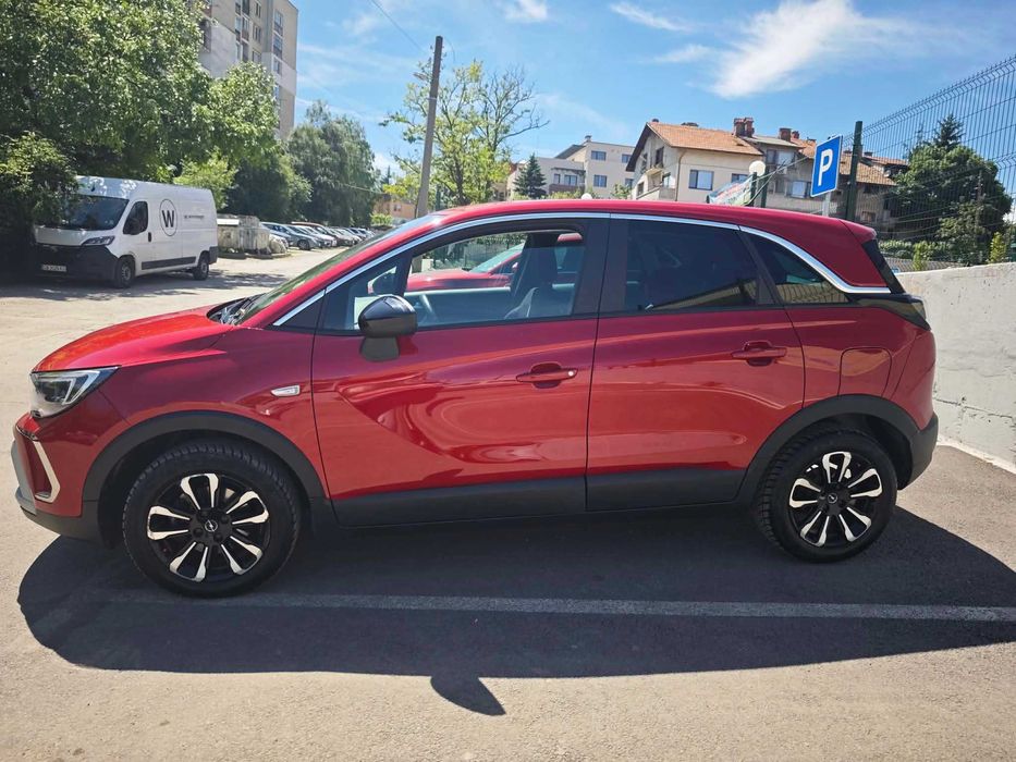 Opel Crossland X Elegance 1.2 Direct Injection Turbo 110 к.с. | 2023 г. | Първи собственик | 32 000 км | 13 900 €